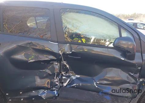 2022 Chevrolet Trax Awd Ls from USA, damaged, VIN KL7CJNSM2NB502556